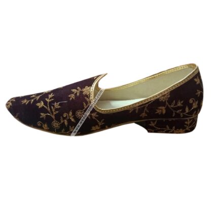 Stop n Style Mens Cream Gold Handmade Shoes Sherwani Shoes Achkan Shoes  Etnic Mojri Khussa Jutti (9/Euro 42) price in UAE | Amazon UAE | kanbkam